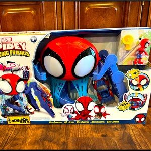 Marvel Spidey and His Amazing Friends Web-Quarters P, Spidey Figure and Vehicle